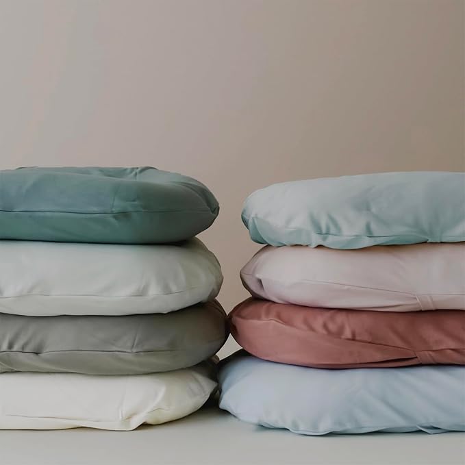 Baby Lounger - Snuggle Cozy Me Infant Lounger for Newborns | Flannel Cover, Breathable Soft, Portable Awake-Time Pad, Essential Baby Gift - White