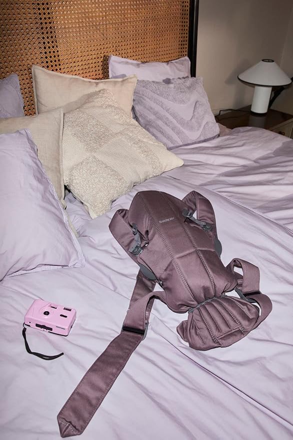 BabyBjörn Baby Carrier Mini, Cotton, Dark Purple | Newborn Carrier (7-25 lbs), Ergonomic, Easy-to-Use