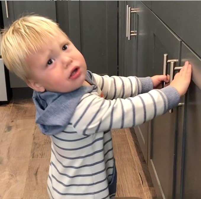 Vmaisi Baby Proofing Magnetic Cabinet Locks (9 Locks and 2 Keys)