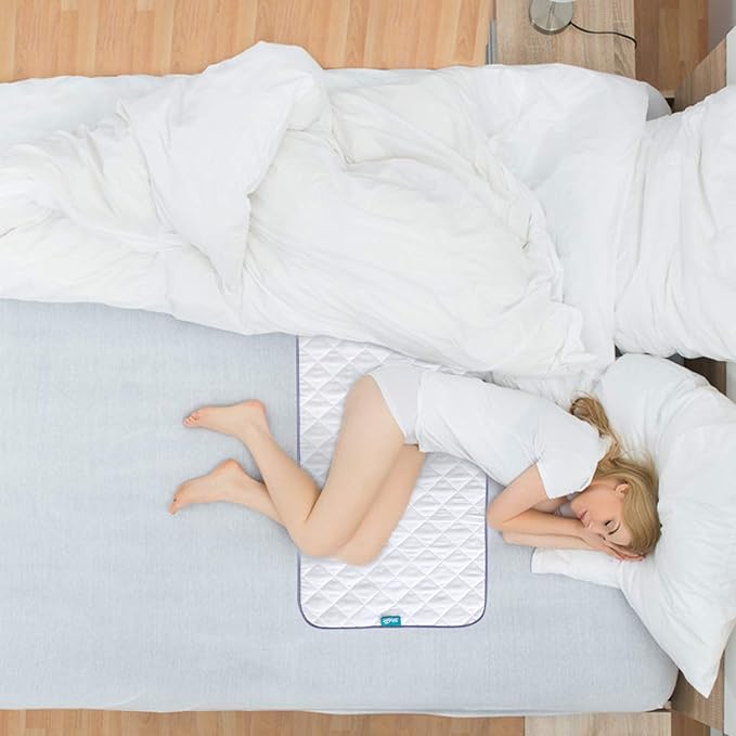 Waterproof Crib Mattress Protector 18" x 36", Non-Slip & Sturdy Mattress Pad Mat, 4 Layers Incontinence Bed Pad for Children Adults, Pets Training Pee Pad, White