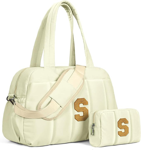 Duffle Bag for Travel Women, Travel Bags，Bridal Shower Gifts-Initial Overnight Bag with Wet Pocket，Lightweight Weekender Bags Personalized Gym Tote with Makeup Pouch