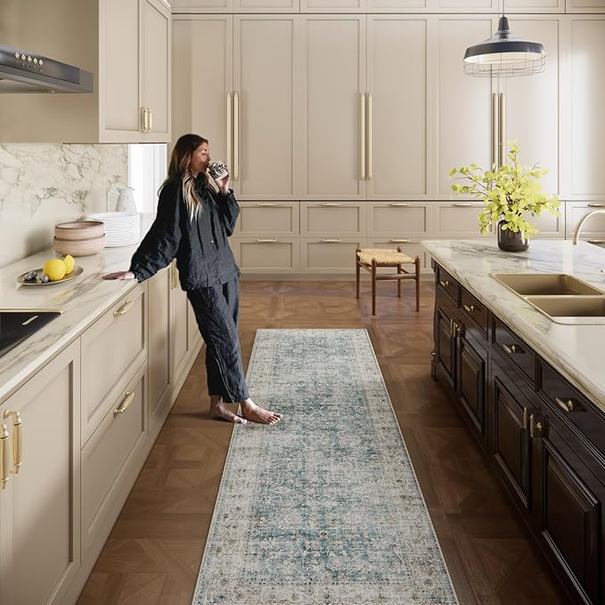 Machine Washable Rug Runners for Hallways: 2'6"x8' Kitchen Rugs Stain Resistant Non Slip Low Pile Soft Boho Carpet Runners for Hallways Bedroom Entryway Indoor Beside Bathroom Farmhouse