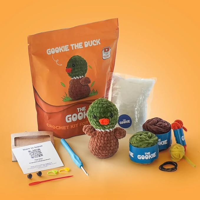THE GOOKIE Amigurumi Crochet Kit for Beginners – DIY Crochet Kit with Yarn, Hook, Eyes & Stuffing – Easy Starter Set with Video Tutorials – Cute Plush Toy Craft Gift for Kids, Teens & Adults (Duck)
