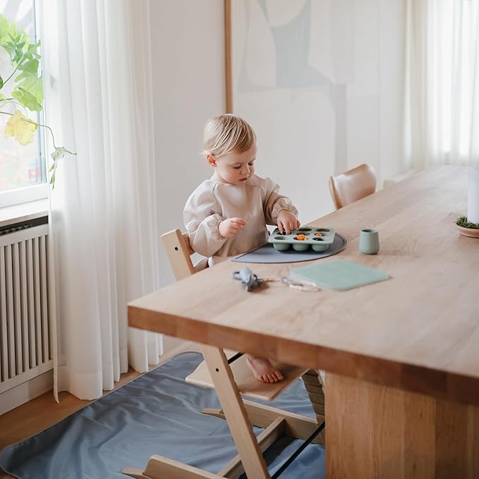 mushie Silicone Baby Food Freezer Tray with Lid | 9 Cups x 1.5oz | BPA Free Storage Container (Cambridge Blue)