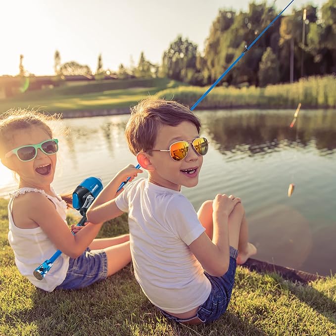 Kids Fishing Pole Kit Set，Portable Telescopic Fishing Rod and Reel Combo Full Kits for Boys, Girls, Beginner, Youth