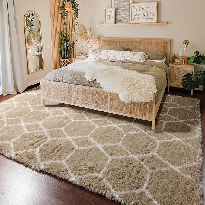 ONASAR 5x7 Area Rugs for Living Room Bedroom, Washable Fluffy Beige and White Shag Rug, Geometric Boho Soft Plush Shaggy Floor Carpet Mat for Nursery Kids Girls Boys Teen Dorm Home Decor Aesthetic