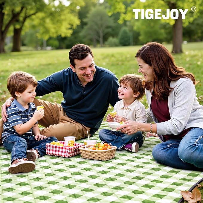 TigeJoy Extra Large Picnic Blanket Waterproof Foldable 80''x118'', Outdoor Picnic Mat Beach Blanket Sandproof for Park, Grass, Travel, Hiking, Camping Essentials, Gingham Picnic Blanket