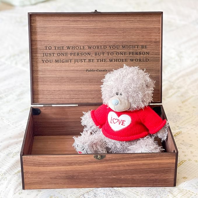 Personalized wooden name box for memories, keepsake Christmas gift, present for Him, Her, Boyfriend, Girlfriend, Baby Boy, Baby Girl, Brother, Sister, Guy, Groomsmen, Bride Friend for Birthday