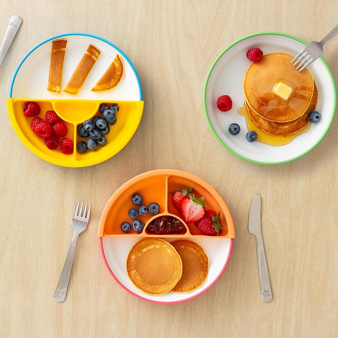 Omie® Easy Scoop Plates for Kids | Unique Design Helps Food Fall into the Spoon, Not on the Table | Made from Plants | 3 Plates + 2 Silicone Dividers | Green