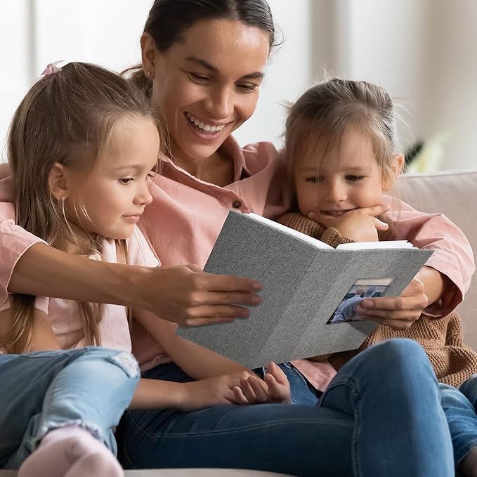 Vienrose Linen Photo Album 300 Pockets for 4x6 Photos Fabric Cover Photo Books Slip-in Picture Albums Wedding Baby White