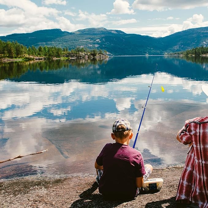 Kids Fishing Pole, Telescopic Fishing Rod, Toddler Collapsible Fishing Rod and Reel Combo with Tackle Box, Fishing Line, Bobber, and Soft Lures for Boy, Girl, Youth, Beginner, Over 4 Years Old