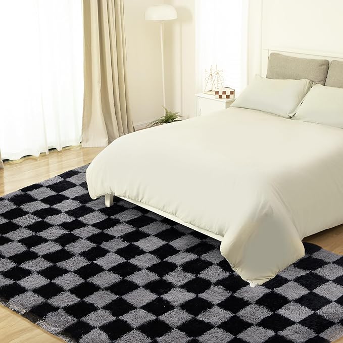 Super Soft Rug for Bedroom, 4x6 Ft Grey and Black Area Rug Classic Checkered Shaggy Rug Anti-Skid High Pile Soft Fluffy Fuzzy Carpet for Living Room Bedroom Kids Room Nursery, Dorm Home Decor