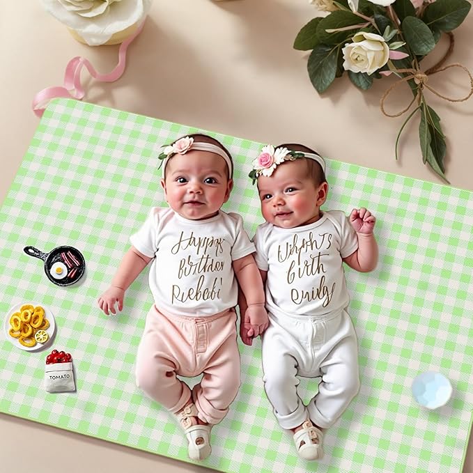 UDEAR Foldable Picnic Blanket,80"x60" Waterproof, Sandproof, Portable with Tote Bag for Beach, Park, Camping, and Travel,Green Plaid