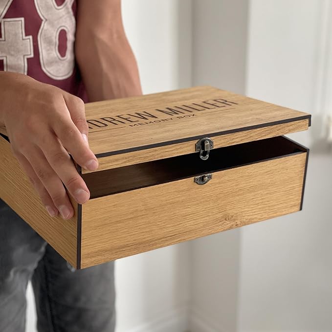 Personalized wooden name box for memories, keepsake Christmas gift, present for Him, Her, Boyfriend, Girlfriend, Baby Boy, Baby Girl, Brother, Sister, Guy, Groomsmen, Bride Friend for Birthday