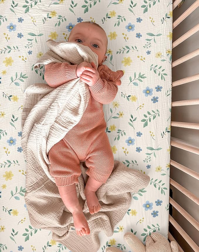 Bassinet Sheet for Baby Boy and Girl 2 Pack, Fitted Sheets for Rectangle, Oval, Hourglass Bassinet Mattress, Muslin Moses Basket Sheets with Neutral Style (Spring Garden & Sage)