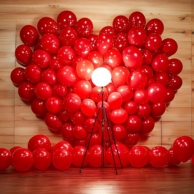 JOYIN 150 Pcs Red Balloons, Different Sizes 18 12 10 5 Inch Red Latex Balloon Arch Kit with Instruction for Birthday Party Decoration Graduation Wedding Holiday