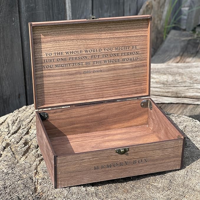 Personalized wooden name box for memories, keepsake Christmas gift, present for Him, Her, Boyfriend, Girlfriend, Baby Boy, Baby Girl, Brother, Sister, Guy, Groomsmen, Bride Friend for Birthday